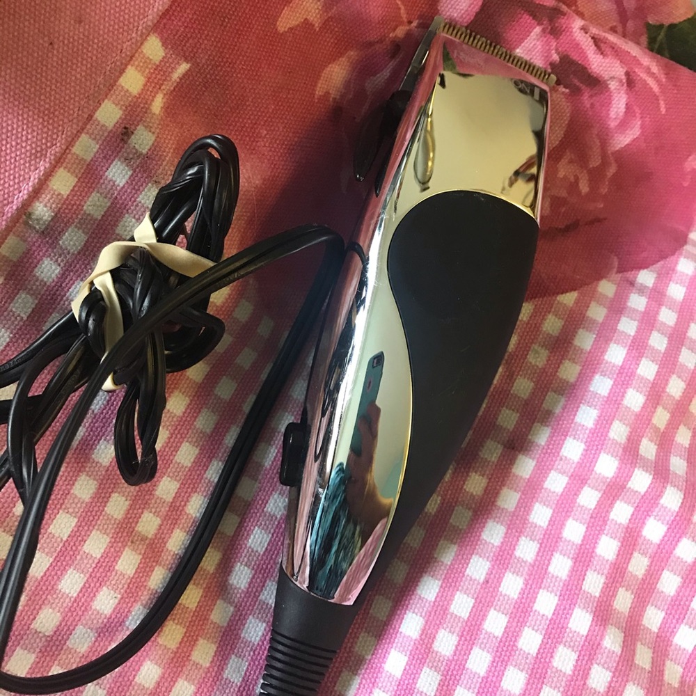 Remington model HC822 a hair clippers